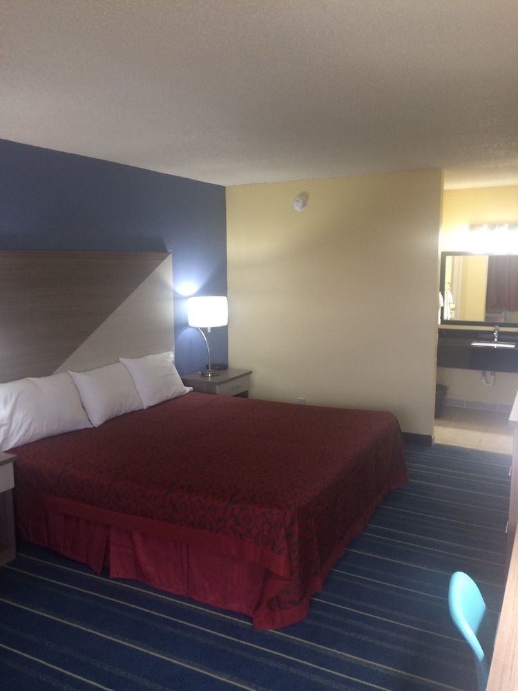Days Inn By Wyndham Salem, Il Екстериор снимка